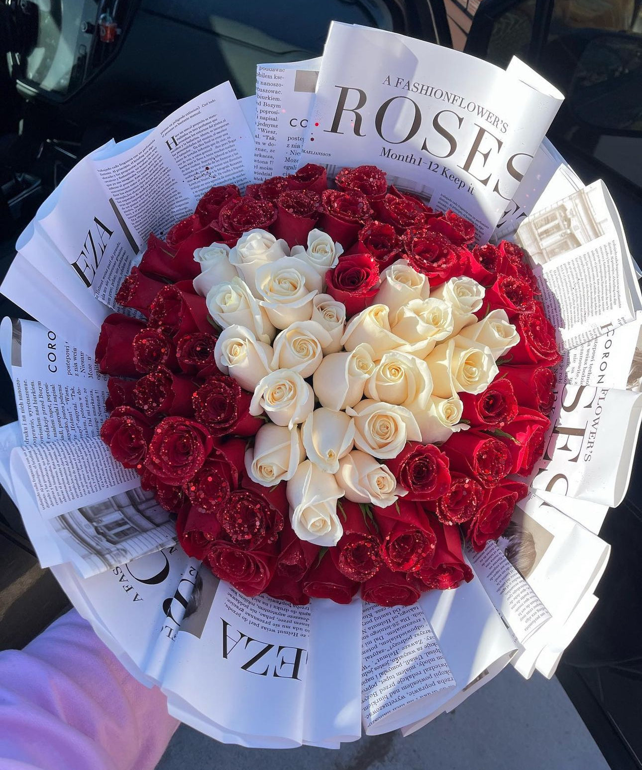 White Heart Glitter On - Fresh Roses