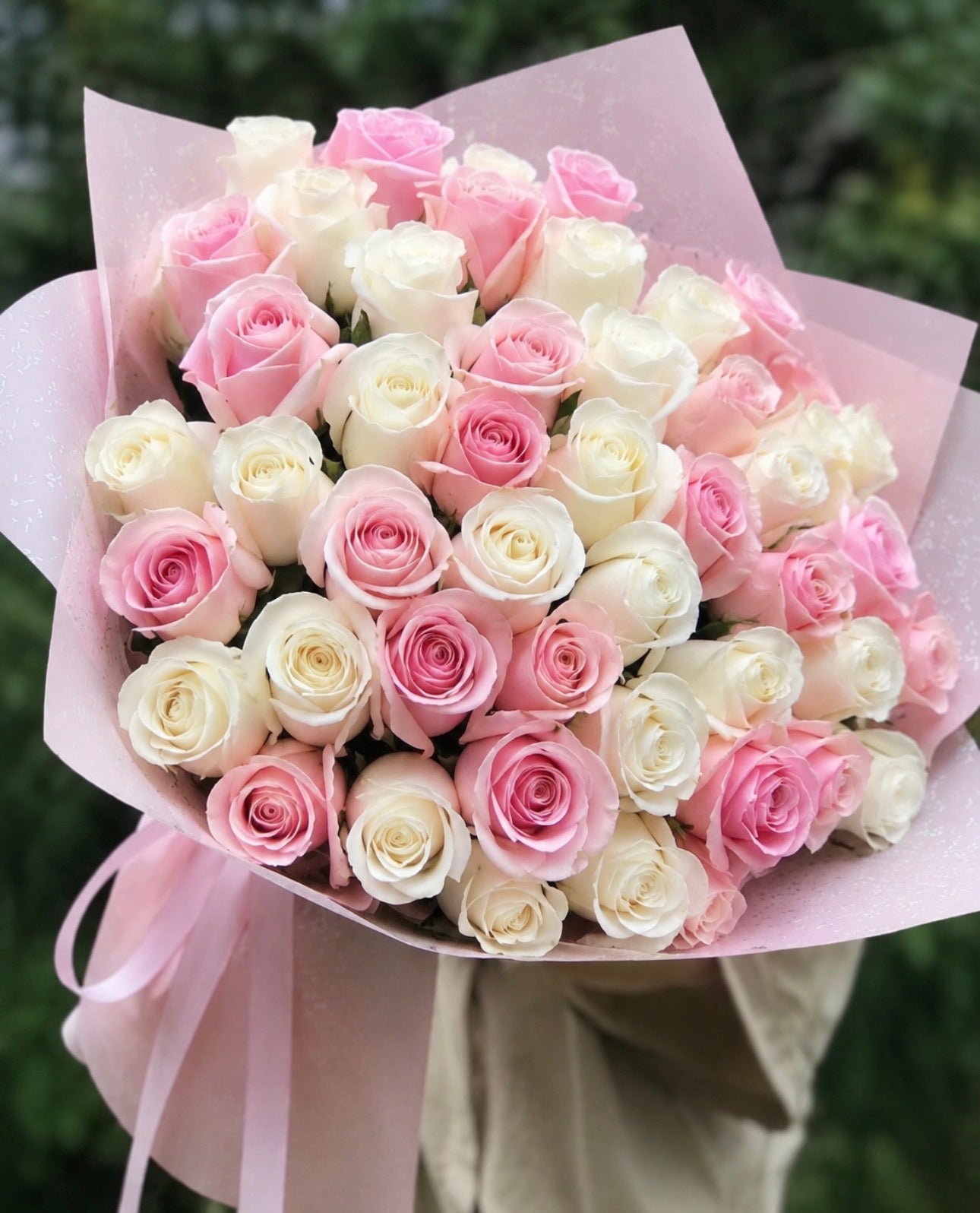 🌸 Blush & Ivory Bouquet- Fresh Roses