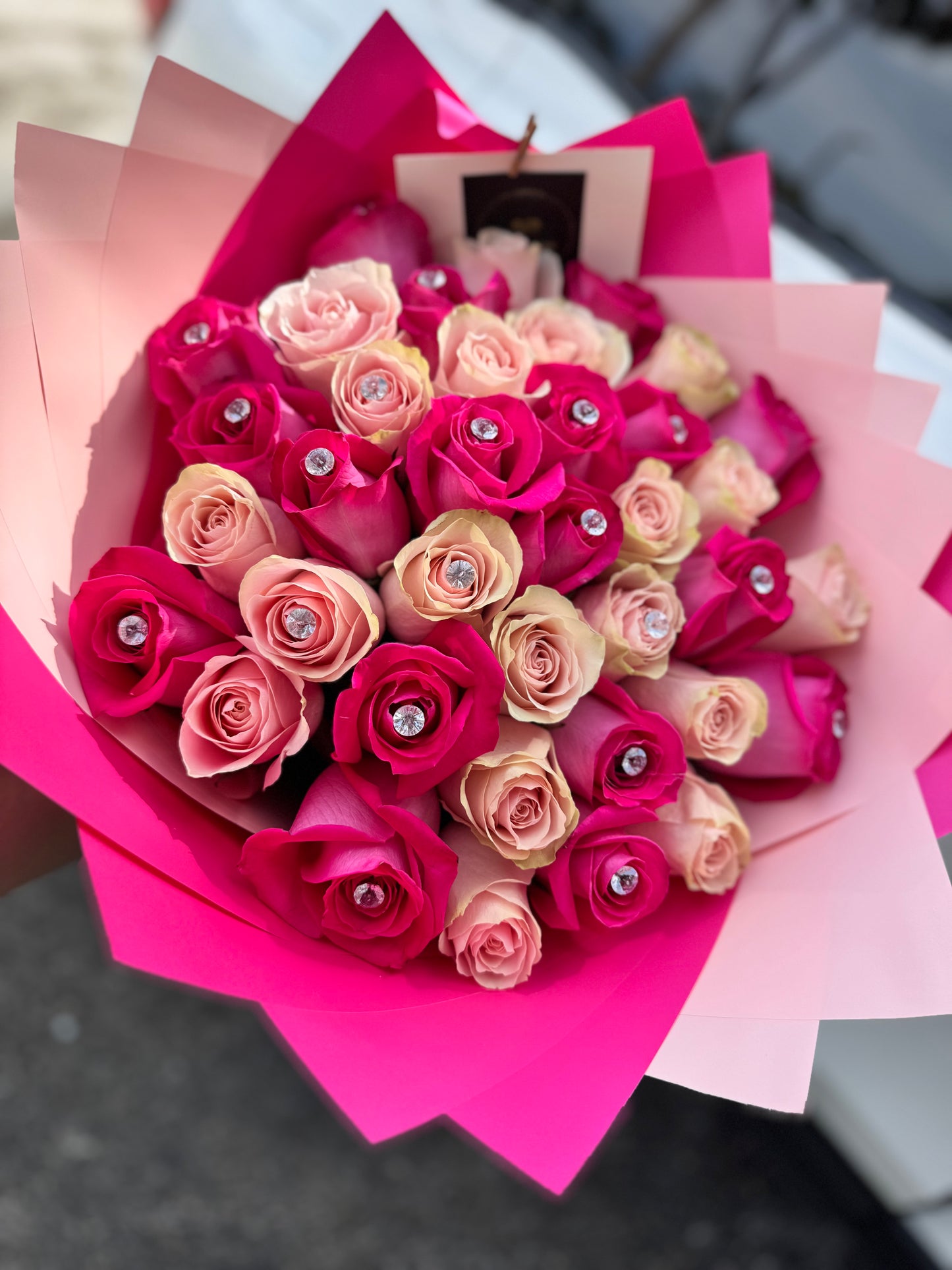 Pink Diamond Signature Bouquet - Fresh Roses 💎🌸